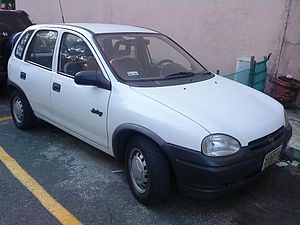 File:Chevrolet Corsa 20150814-DSC05622.JPG - Wikipedia