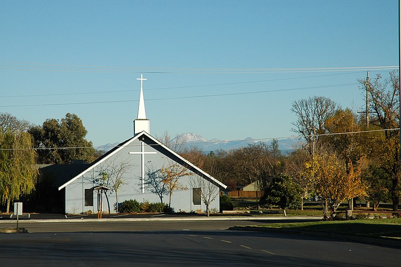 File:Church and Mt Lassen Palo Cedro.jpg