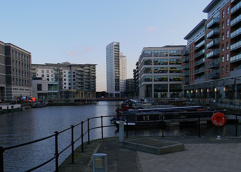 File:Clarence Dock Leeds.JPG