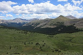 Colorado Perguruan Tinggi Puncak (5976304707).jpg