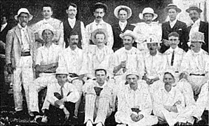 Cricketers en club banfield 1903.jpg