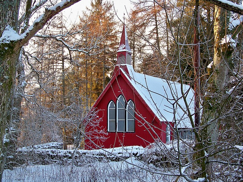 File:Dalswinton Mission Church In Midwinter.jpg