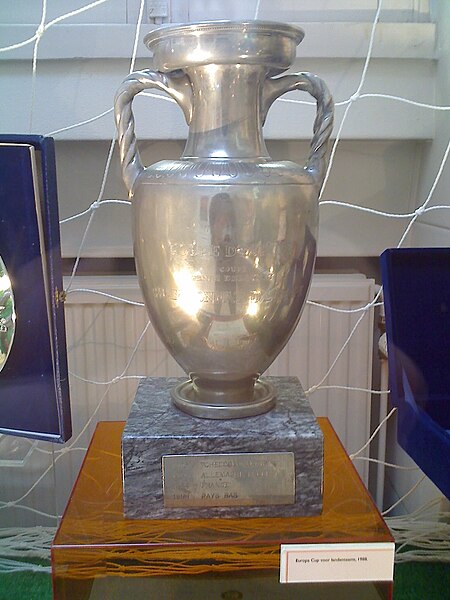 The 1988 trophy on display in Amsterdam