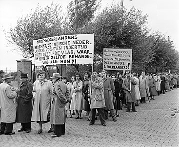 Demonstration of Indische Nederlanders in The Hague (1954).