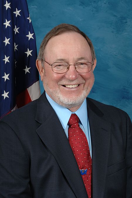 Don Young, official photo portrait, color, 2006.jpg