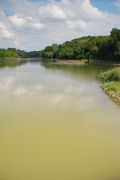 File:Donau-Nebenarm.JPG