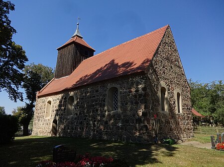 Dorfkirche Liepe Suedostansicht