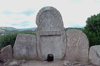 <span class="mw-page-title-main">Giants' grave of S'Ena'e Thomes</span>