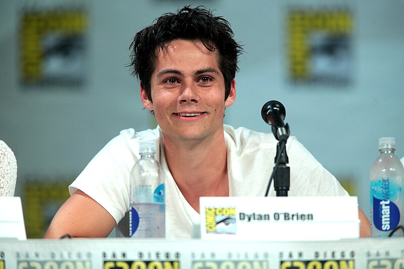 File:Dylan O'Brien 2014 Comic Con.jpg