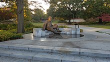 Replica of the monument at the Georgia Institute of Technology. Einstein statue, Georgia Tech.jpg