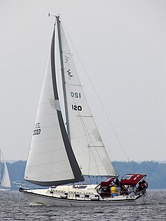 <span class="mw-page-title-main">Endeavour 33</span> Sailboat class