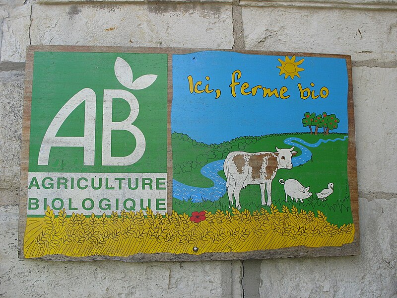 File:Enseigne de ferme en agriculture biologique.jpg