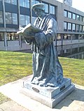Miniatuur voor Bestand:Erasmus Statue University left.jpg