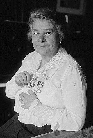 <span class="mw-page-title-main">Ernestine Schumann-Heink</span> Austrian-American singer (1861–1936)