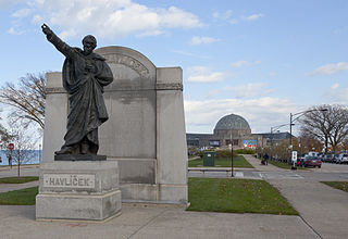 <span class="mw-page-title-main">Karel Havlíček Monument</span> Monument in Chicago, Illinois, U.S.