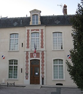 <span class="mw-page-title-main">Étampes-sur-Marne</span> Commune in Hauts-de-France, France