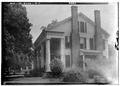 FRONT (WEST) AND SOUTH SIDE - Reese-Lucius House, 242 Wilson Avenue, Eutaw, Greene County, AL HABS ALA,32-EUTA,4-1.tif