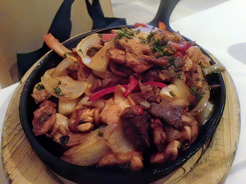 File:Fajitas en El Tizón.jpg