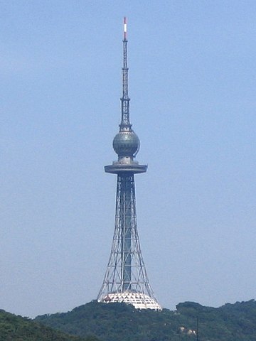 File:Fernsehturm Qingdao.jpg