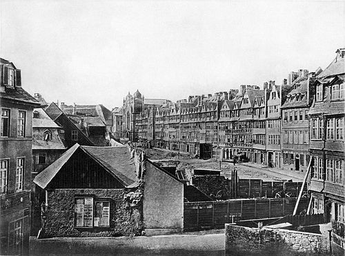 美因河畔法兰克福被破坏的犹太居住区，摄于1868年。