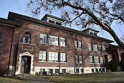 Garfield School (2) .jpg