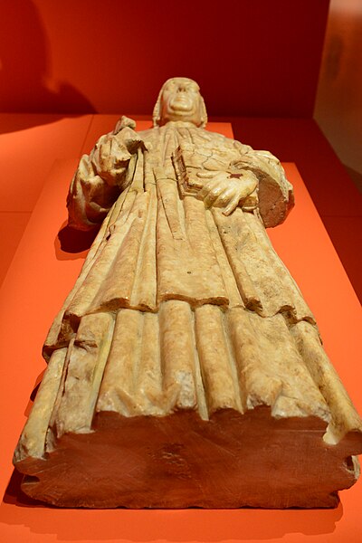 File:Gil Morlanes el Viejo - Reclining statue of Pedro de Arbués - c. 1487-1490 - 01.jpg