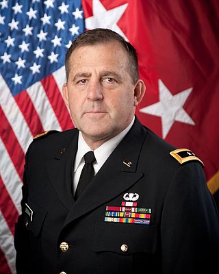 <span class="mw-page-title-main">Glenn J. Lesniak</span> United States Army general (born 1954)