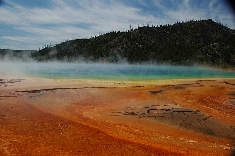 File:Grand Prismatic Spring (11 August 2011) 7 (14482395521).jpg