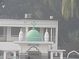 Comilla Eidgah'ın yeşil kubbesi.jpg