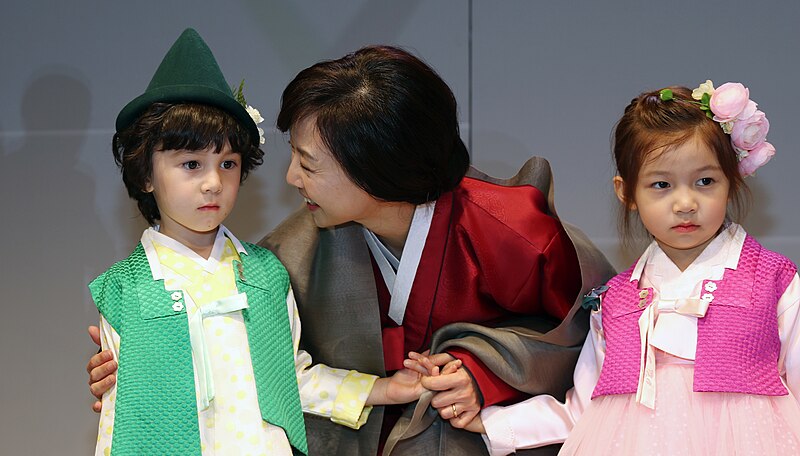 File:Hanbok Day 2016 57 (30466977496).jpg