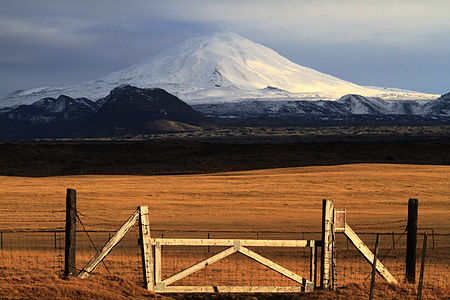 Hekla and gate.jpg