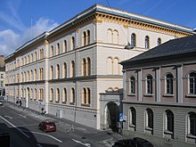 Zentrales Behördengebäude des Herzogtums, das Ministerialgebäude in Wiesbaden, heute Hessisches Ministerium der Justiz