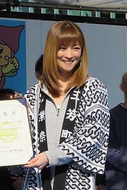 吉澤ひとみ - Wikipedia