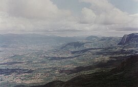 Honde Valley (3140413431) .jpg