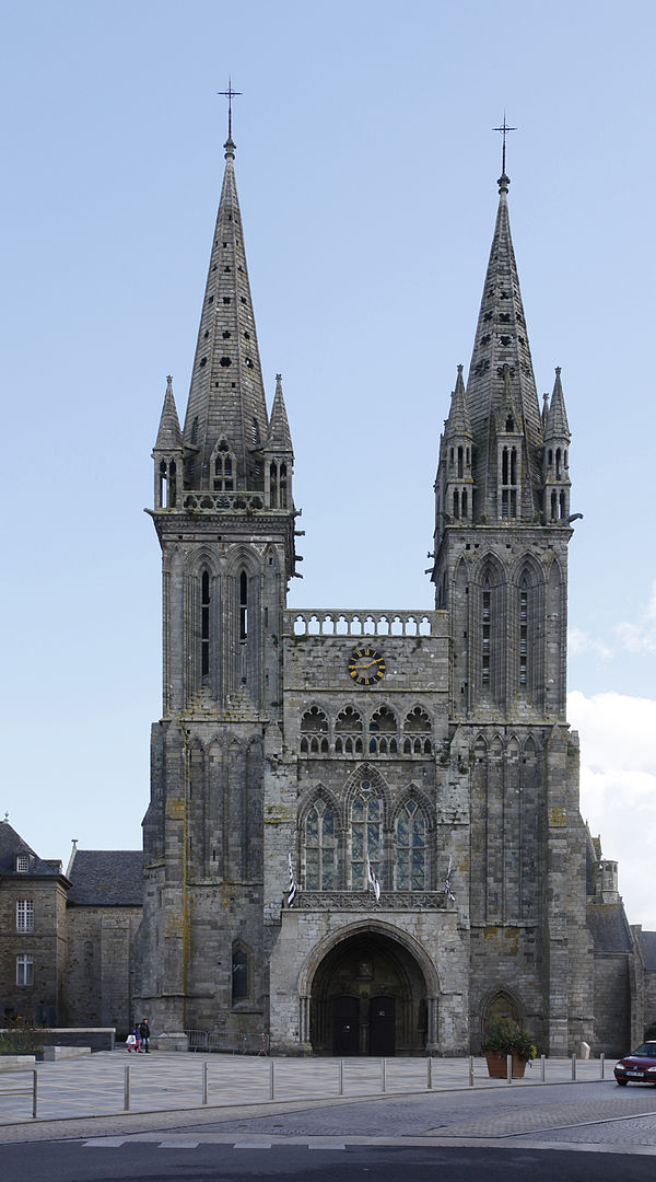 Cathedral St.-Paul-Aurelian, Saint-Pol