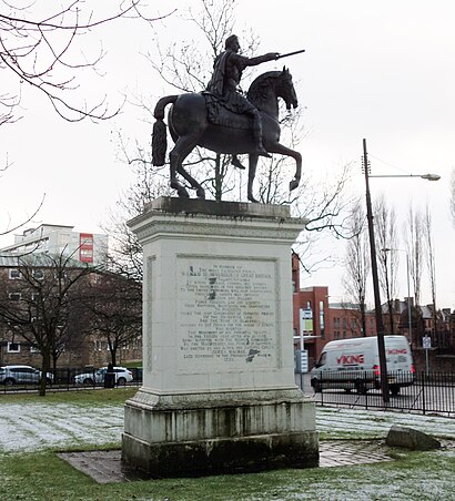 How to get to Statue of William II of Scotland with public transport- About the place