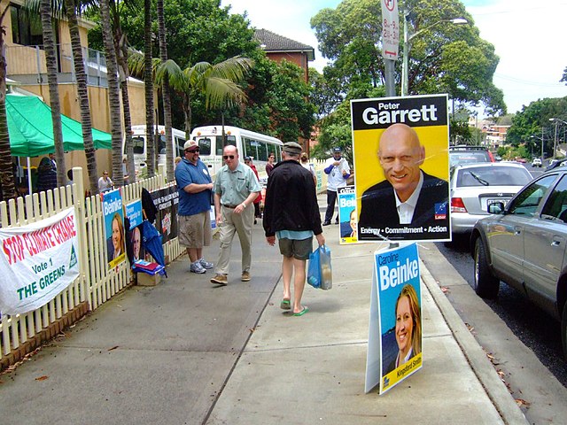 A Garrett poster at a polling booth, 2007