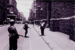 Mexican soldiers at the streets. July 30, 1968 L'exercit al carrer 30 de juliol.jpg