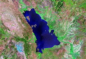 Снимок озера из NASA World Wind