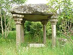 Lessac dolmen2.JPG