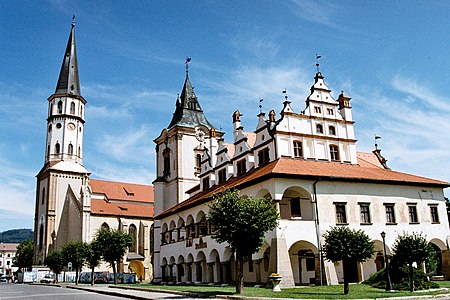 Leutschau - Rathaus und Dom.jpg