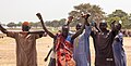 Lucha entre clanes de la tribu Mundari, Terekeka, Sudán del Sur, 2024-01-29, DD 103