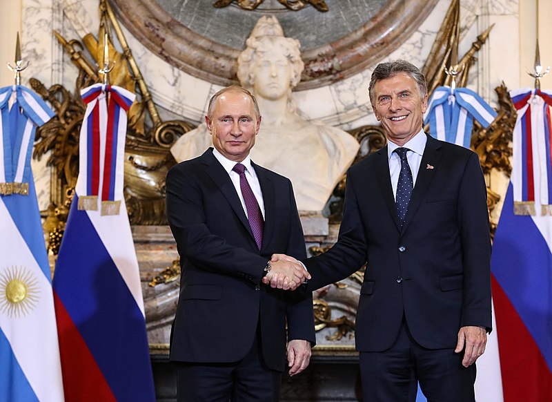 File:Macri putin shaking hands.jpg