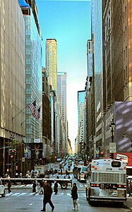 Madison Ave NYC hledá nor.jpg