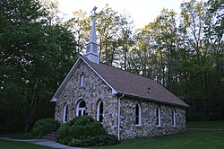 Mayberry Presbyterian Church aus Südosten.jpg