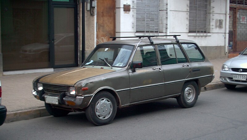 File:Mazda 1300 Wagon 1977 (45957240722).jpg