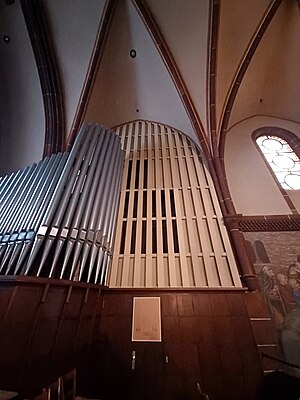 Mettlach, St. Lutwinus, Haerpfer-&-Erman-Orgel (2).jpg