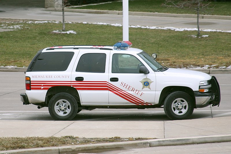 File:Milwaukee County Sheriff (4208563355).jpg