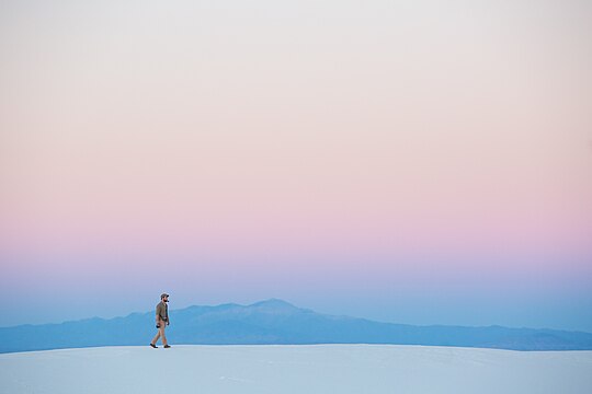 "White_Sands,_United_States_(Unsplash).jpg" by User:Fæ