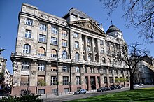 A belügyminisztérium központi épülete Budapesten, a József Attila utca és a Széchenyi tér sarkán